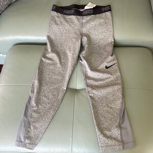 Grey nike legging
